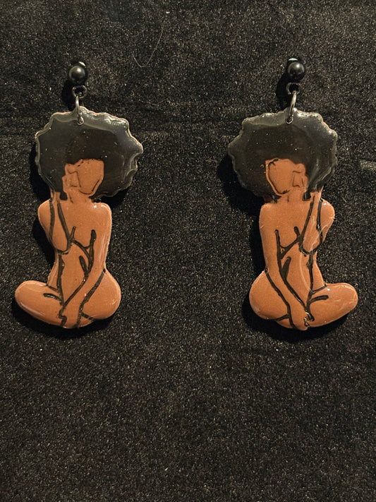 Ebony Dangling Earrings